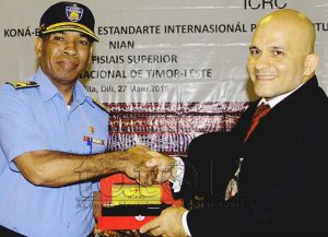 ICRC Disemina Padraun Internasionál Polísiamentu Ba PNTL