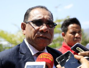 Ministru Cárceres Prontu Esplika Problema Rai Kaitehu Ba PN