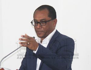 Fevereiru, Ministru Negósiu Estranjeiru Xina Sei Vizita TL