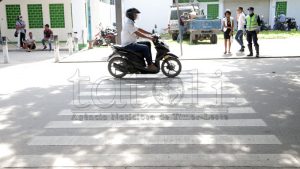 Empreza Bandidu Qualidade hahú pinta zebra cross iha kapitál Dili