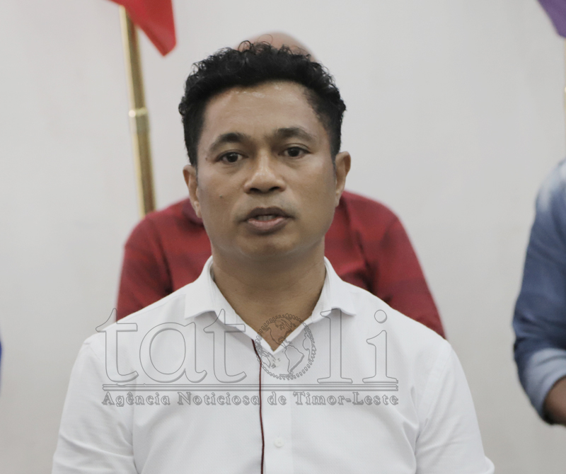 Assanami hakarak promove língua haat iha órgaun komunikasaun sosiál  