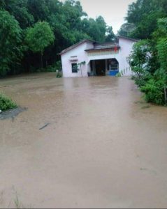 Inundasaun iha Lospalos Estraga Uma 10-Resin