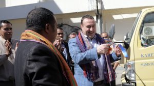 Austrália Kontinua Apoiu Fasilidade ba Eskola Sira