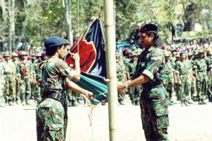Majór “NIKI” sente onradu dada-sa’e Bandeira FALINTIL iha Uaimori