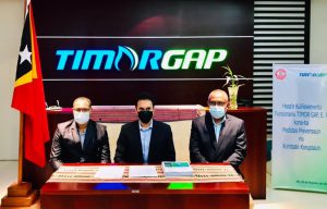 Timor GAP-Wood Group asina akordu estudu viabilidade terminál importasaun LNG