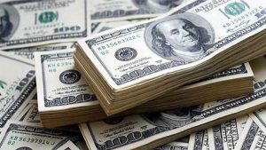 Benefisiáriu subsídiu $200 tenke deklara rendimentu mensál la liu $500