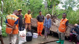 SEPS apoia vítima inséndiu no inundasaun uma-kain 40 iha RAEOA