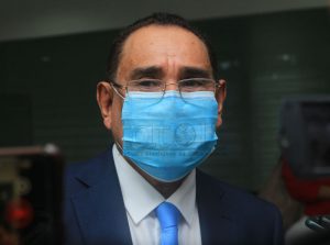 Kondisaun saúde, Ministru Justisa Manuel Cárceres husu lisensa ba PM