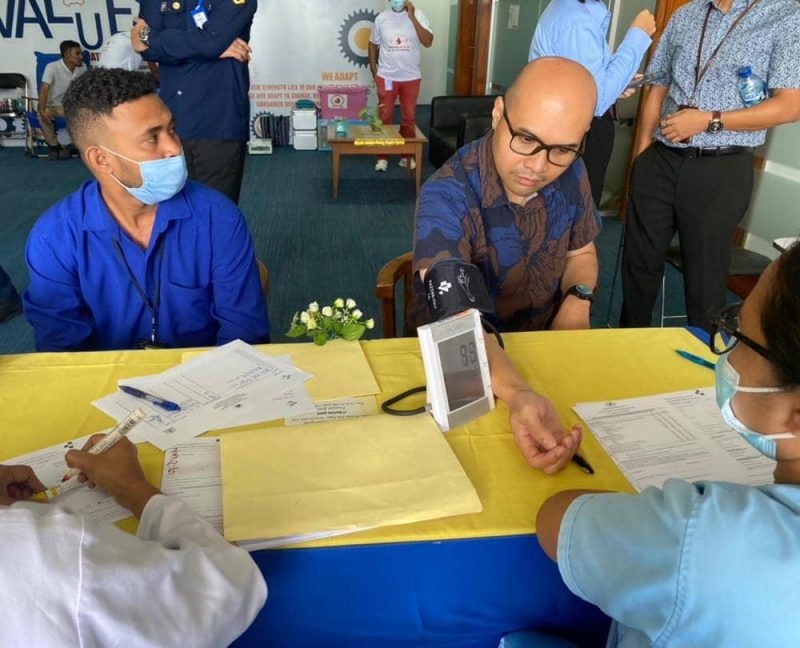 Selebra aniversáriu da-XIX, funsionáriu Banku Mandiri halo doasaun raan ba HNGV