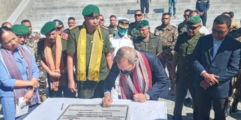 Ministru Defeza inaugura edifísiu F-FDTL iha RAEOA