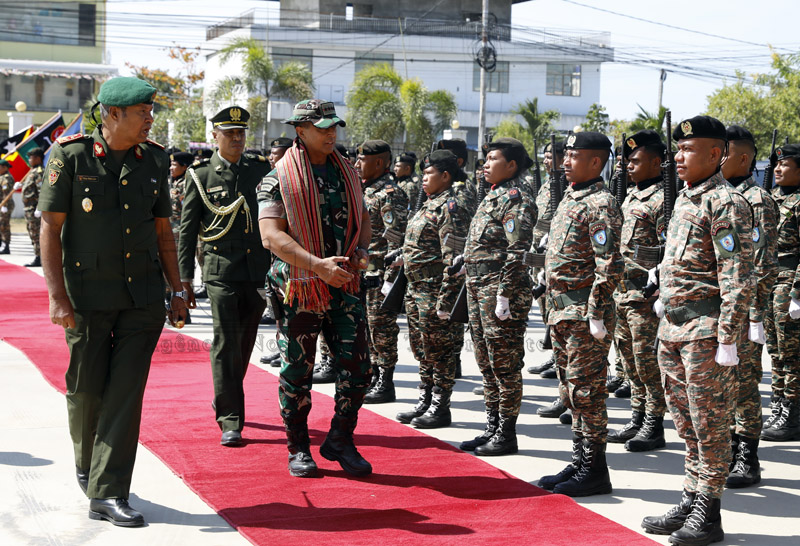 FOTO ATUÁL: Prezensa bainaka espesiál husi Indonézia, Austrália no Portugal iha TL