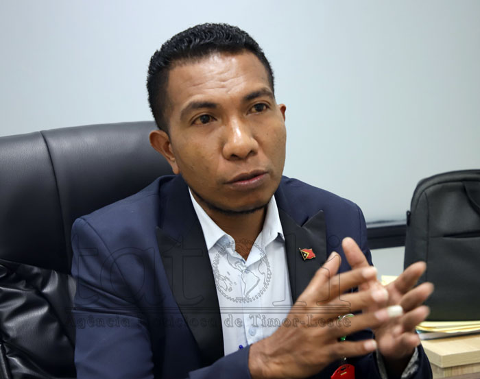 Tinan ne’e, IQTL,I.P sei sosa mákina teste kualidade produtu item tolu