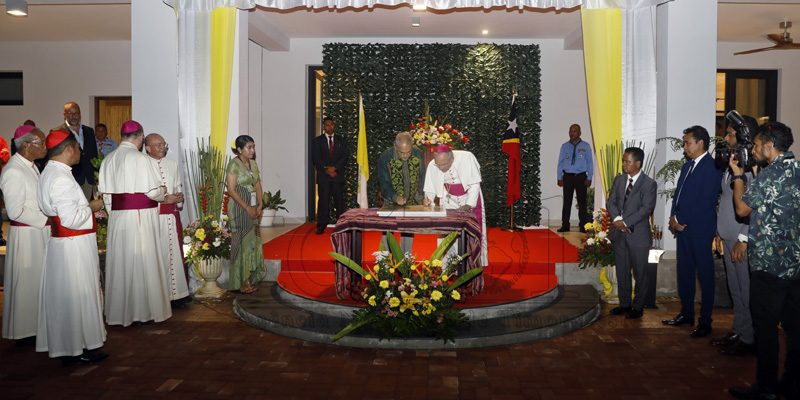 Horta-Peña Parra inaugura edifísiu embaixada Santa Sé iha Timor-Leste