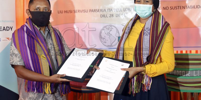 FOTO ATUÁL: Asinatura MoU iha Care internasionál iha Bairru-Pité