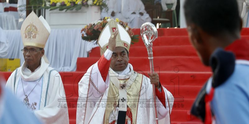 Don Virgílio Cardeal do Carmo husu Sarani reza nafatin ba nia