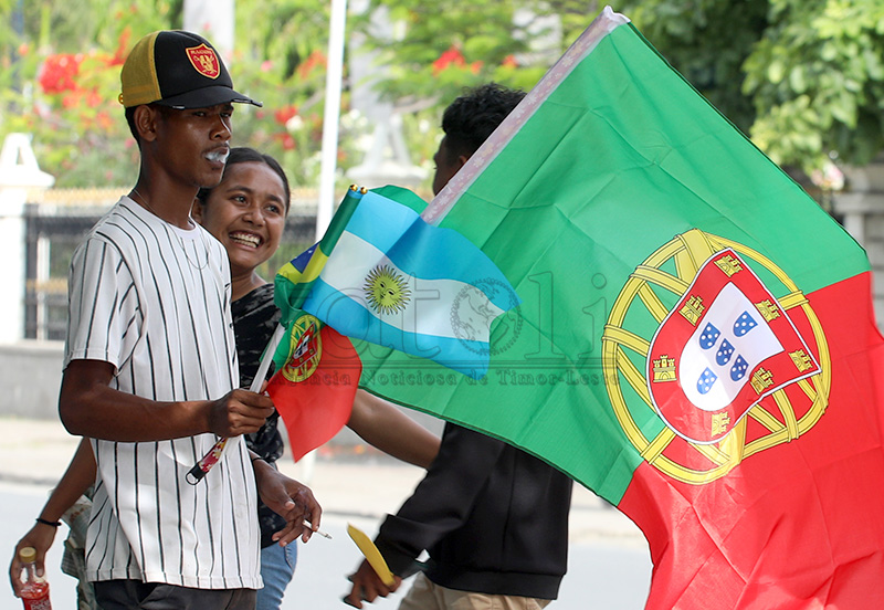 Atmosfera Kopa Mundiál hahú sente iha Dili ho fa’an bandeira husi nasaun oioi