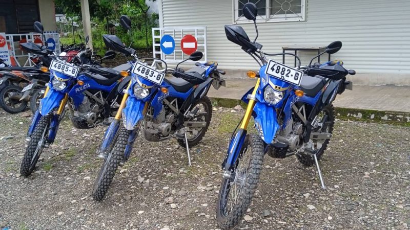 PNTL Bobonaro entrega motorizada ba xefe polísia komunitária no OPS rua iha Lolotoe