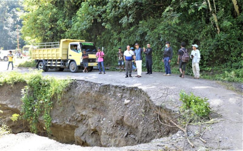 Manutensaun estrada hosi Gleno to’o Letefoho iha ona konkursu públiku