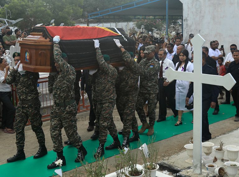 Funebre Dra Izabel