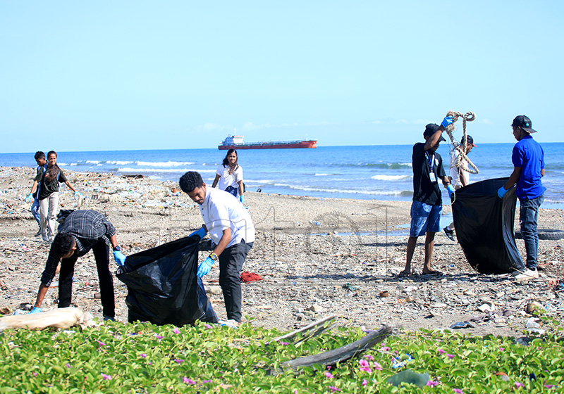 SEA no UNTL halo atividade limpeza komemora loron mundiál ambiente