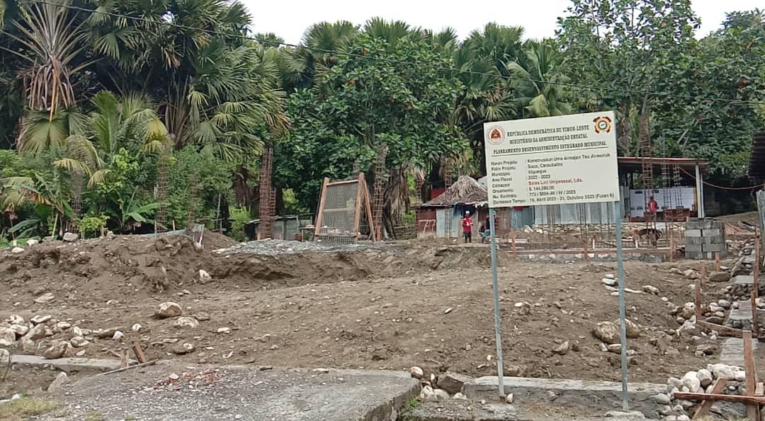 Konstrusaun armazén rai ai-moruk iha Viqueque atinje 20%