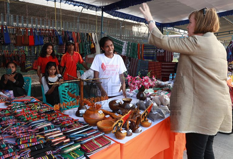 Feira1