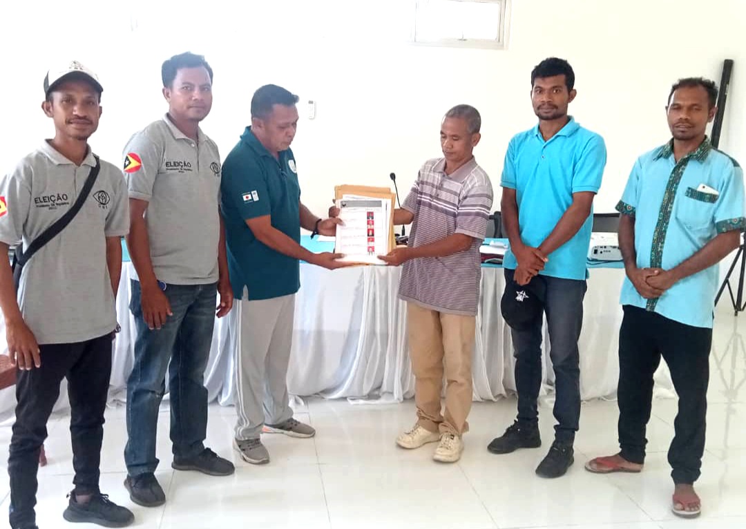 STAE Viqueque simu akta lista kandidatura xefe suku 156 hosi postu lima