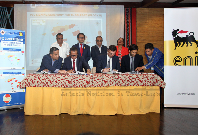 FOTO ATUÁL: ANP ho Kompañia Eni asina kontratu fahe produsaun área tasi-laran