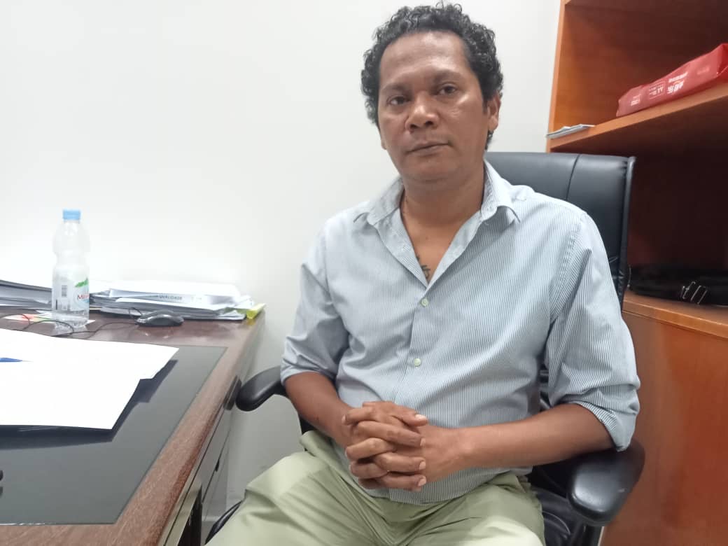 IQTL adia hatama mákina teste produtu kualidade unidade tolu