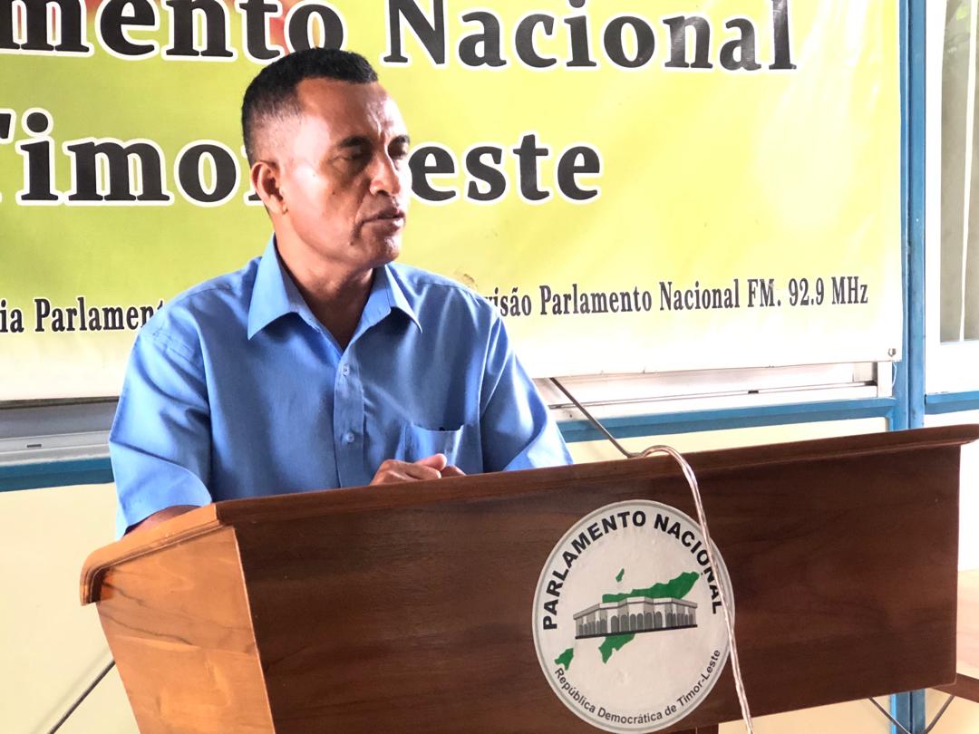 Eskola ESTV 28 Novembru Becora nia atividade ensinu la’o di’ak