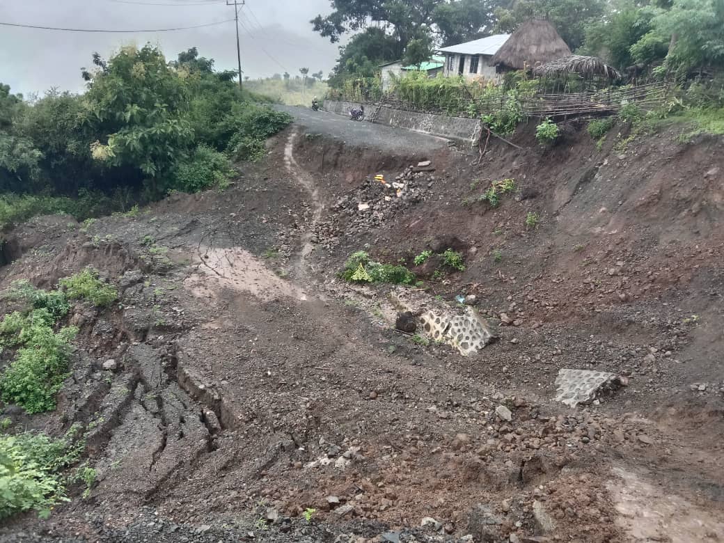 Estrada kotu, difikulta komunidade Kutete lori produtu lokál ba merkadu