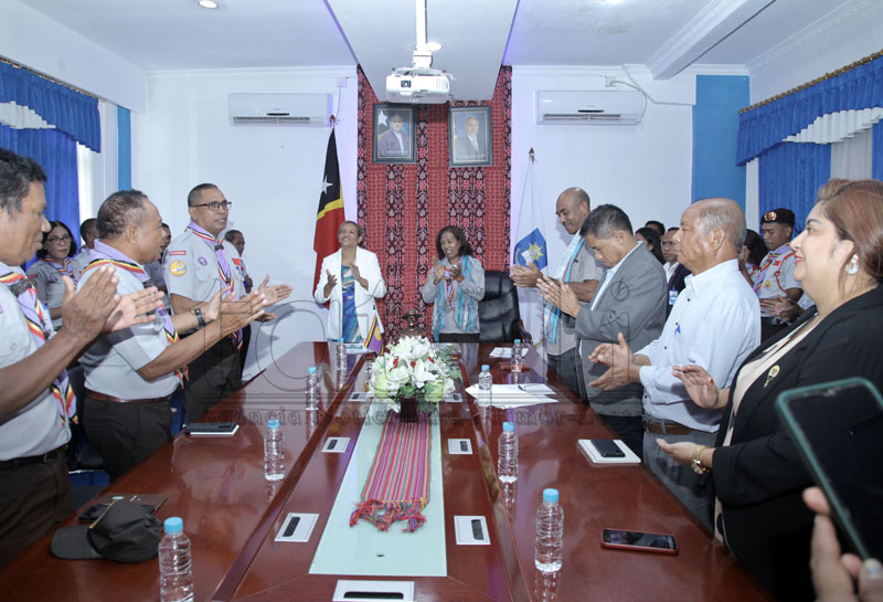 ME no UNE-TL selebra akordu hodi integra atividade eskuteiru iha eskola