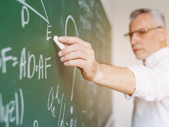 Profesór 125 iha Liquiçá tama ona idade reformadu