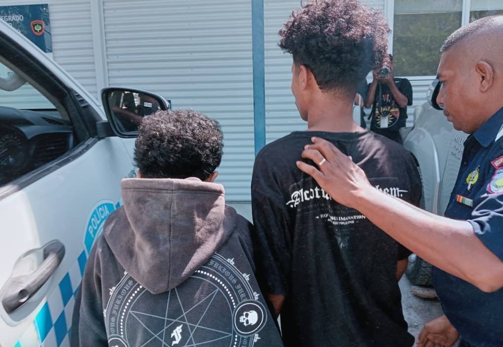 Deputadu Komisaun B husu PNTL investiga suspeitu hadau telefone iha Dili