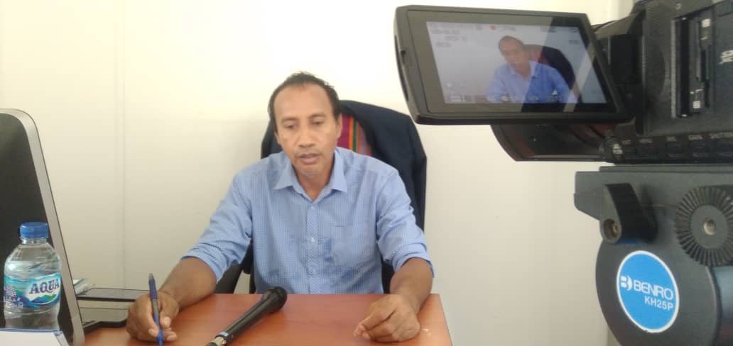 Janeiru-Juñu: Bebé na’in-ualu mate iha inan nia kabun laran