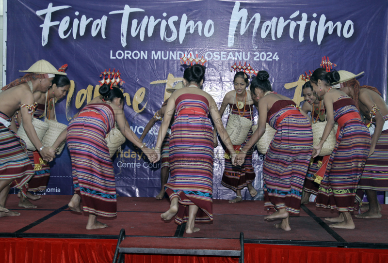 FOTO ATUÁL: Abertura feira turizmu marítimu