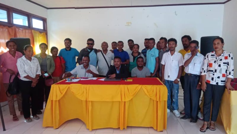 Pesoál apoia suku presiza tuir formasaun iha área administrasaun