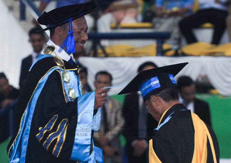 Mudansa Fita Gradusaun UNTL