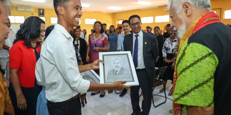 Xefe Governu husu bolseiru na’in-51 estuda didi’ak hodi kontribui ba setór justisa iha TL