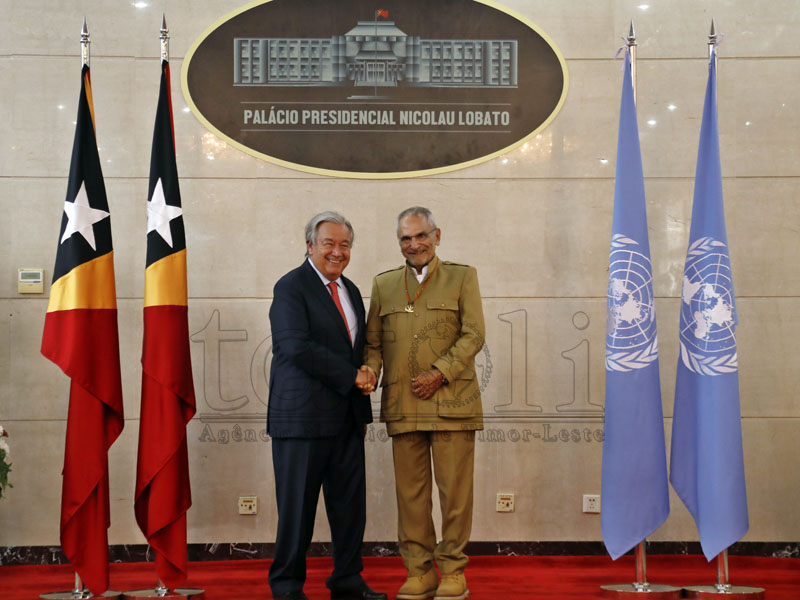 PR Horta kondekora António Guterres ho Orden Timor-Leste Grande-Colar