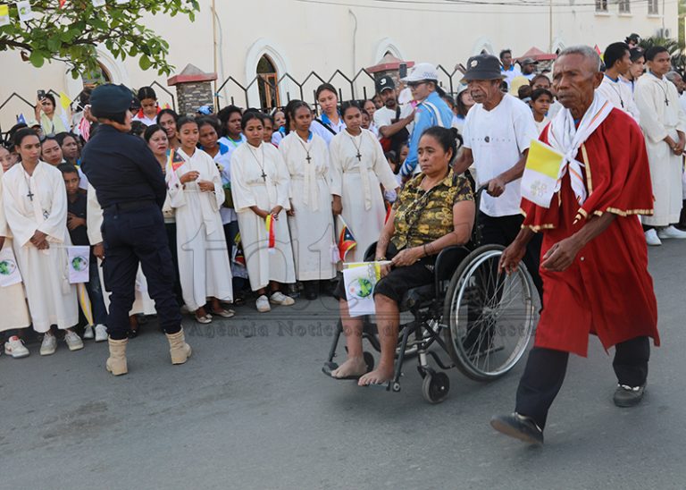Ema defisiente ba katedral