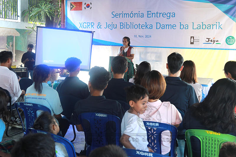 Global Inner Peace estabelese biblioteka labarik iha Xanana Reading Room