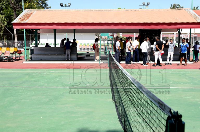 Tenis Lantai3