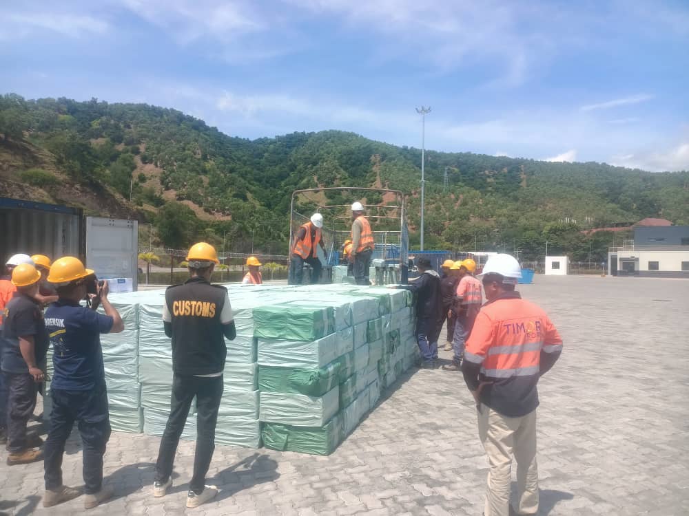 PNTL apreende sigaru illegál hamutuk kaixa 420 importadu husi Kambódia