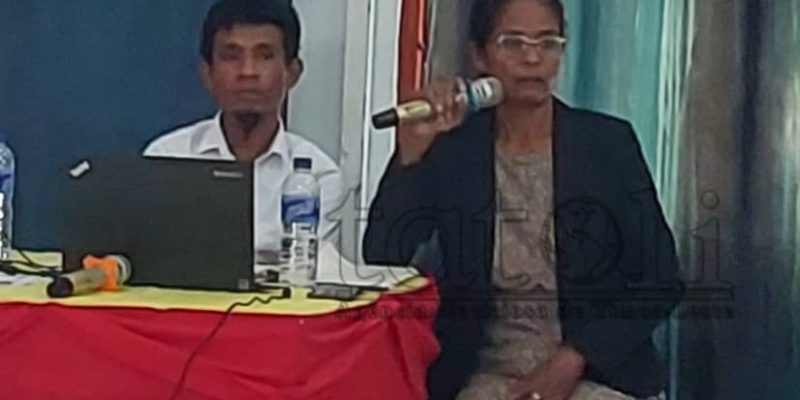 Autoridade Kovalima fó hanoin ba líder komunitáriu kontrola motorizada sekretáriu  suku