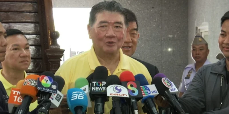 PM Interinu Tailándia simu ho laran-haksolok ho mediasaun Malázia nian