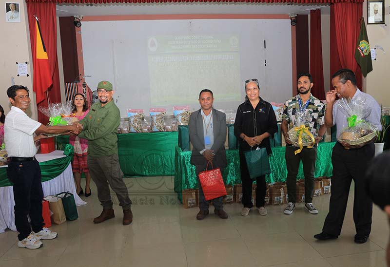 SEKoop hakarak kria Loron Nasionál Kooperativa Timor-Leste