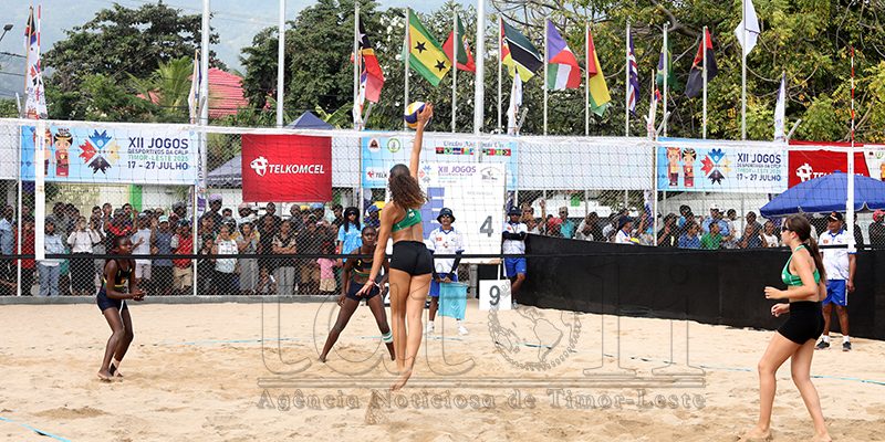 Ekipa feto Portugal husi modalidade Voleiból Praia tama semi-finál 