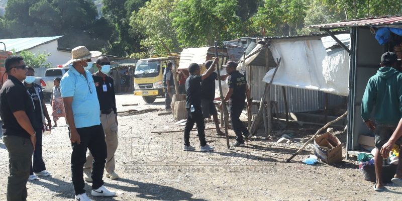 Okupa espasu públiku, SEATOU sobu barraka 35 iha Oekusi