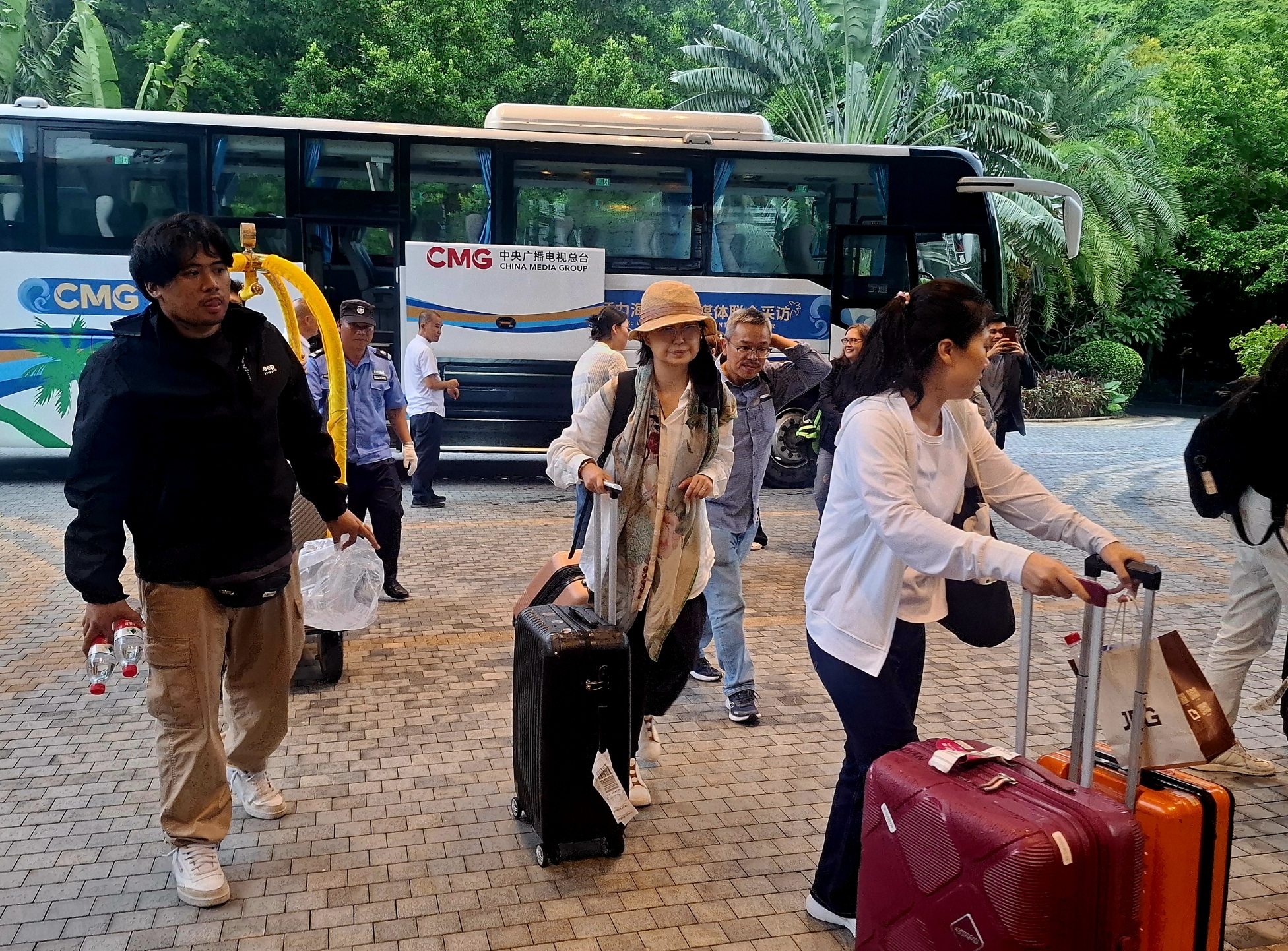 FOTO ATUÁL : Jornalista hosi nasaun Ázia to’o ona iha Provínsia Hainan Xina
